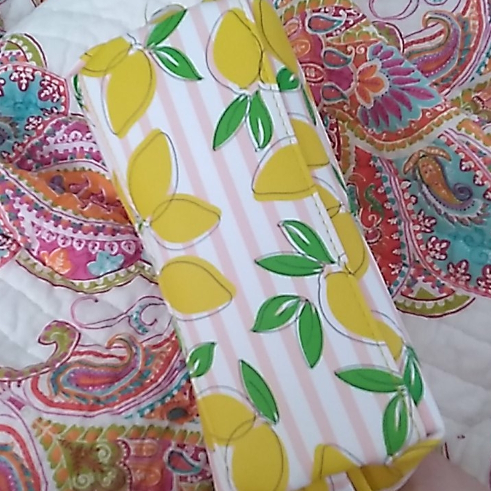 LEMON π COSMETIC π CASE - Picture 2 of 6